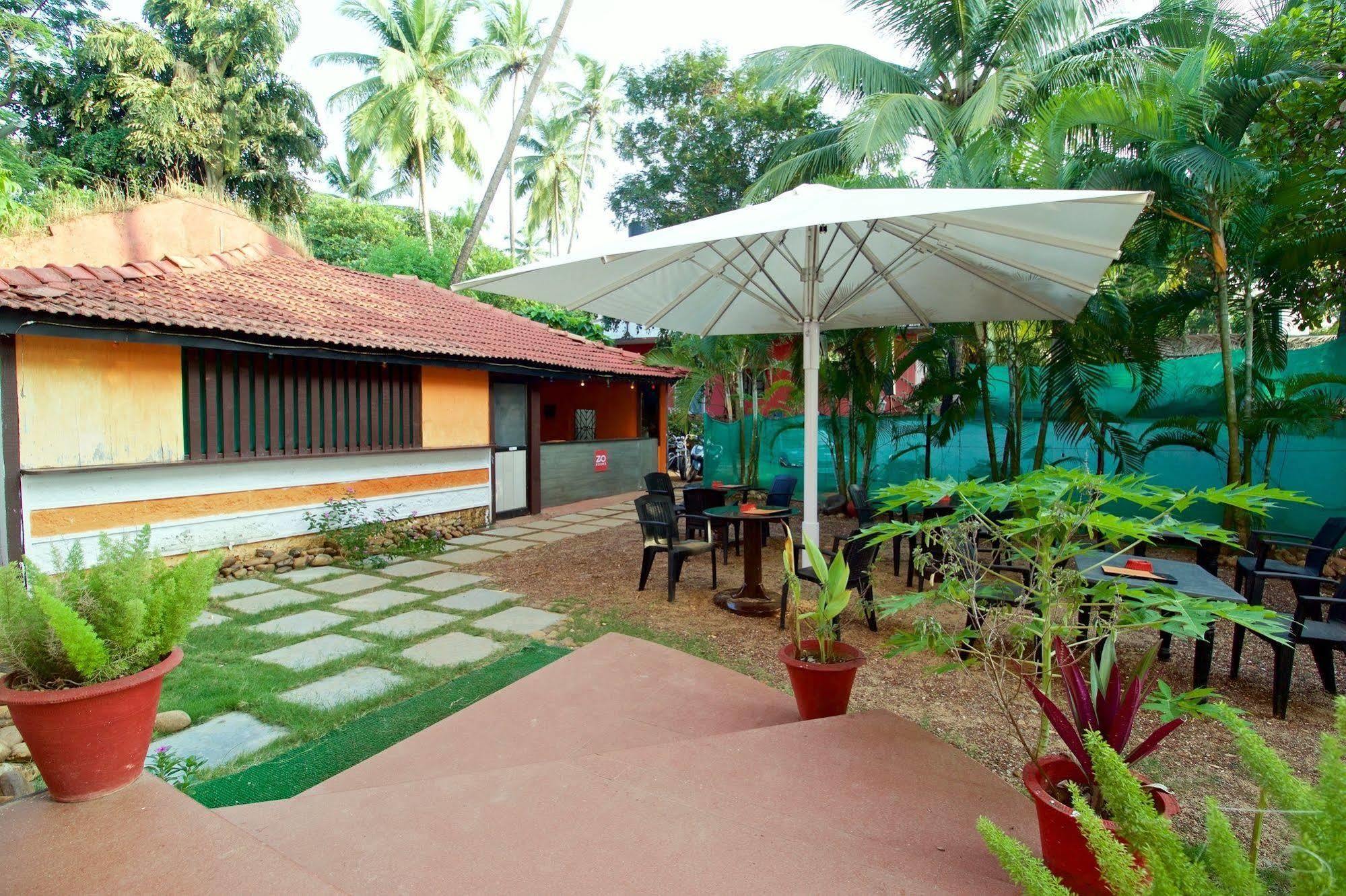 Fabexpress Stargaze Beach Anjuna Exterior foto